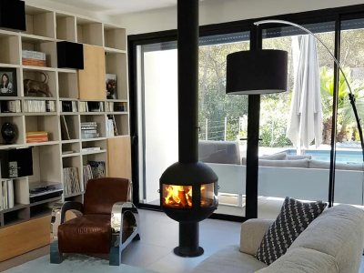 AGORA FOCUS 630 SUR PIEDS