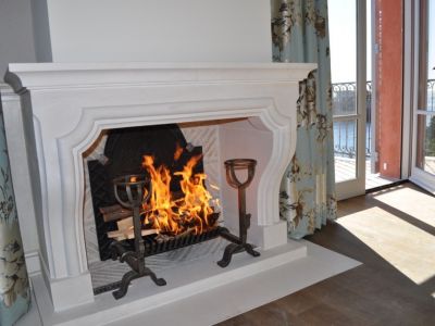 CHEMINEE EN PIERRE REF018